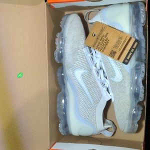 Nike Air VaporMax 2021 Flyknit Women's Shoes